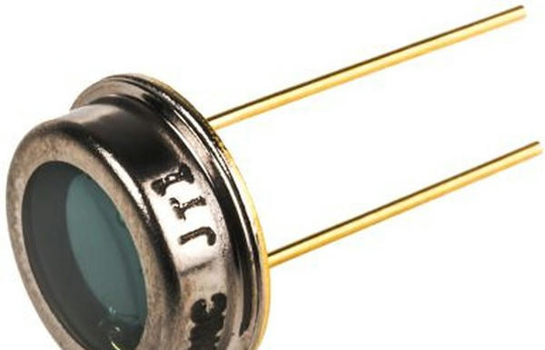 aHR0cHM6Ly9zdGF0aWMuY2hpcGRpcC5ydS9saWIvODIwL0RPQzAwMzgyMDE3Ni5qcGc